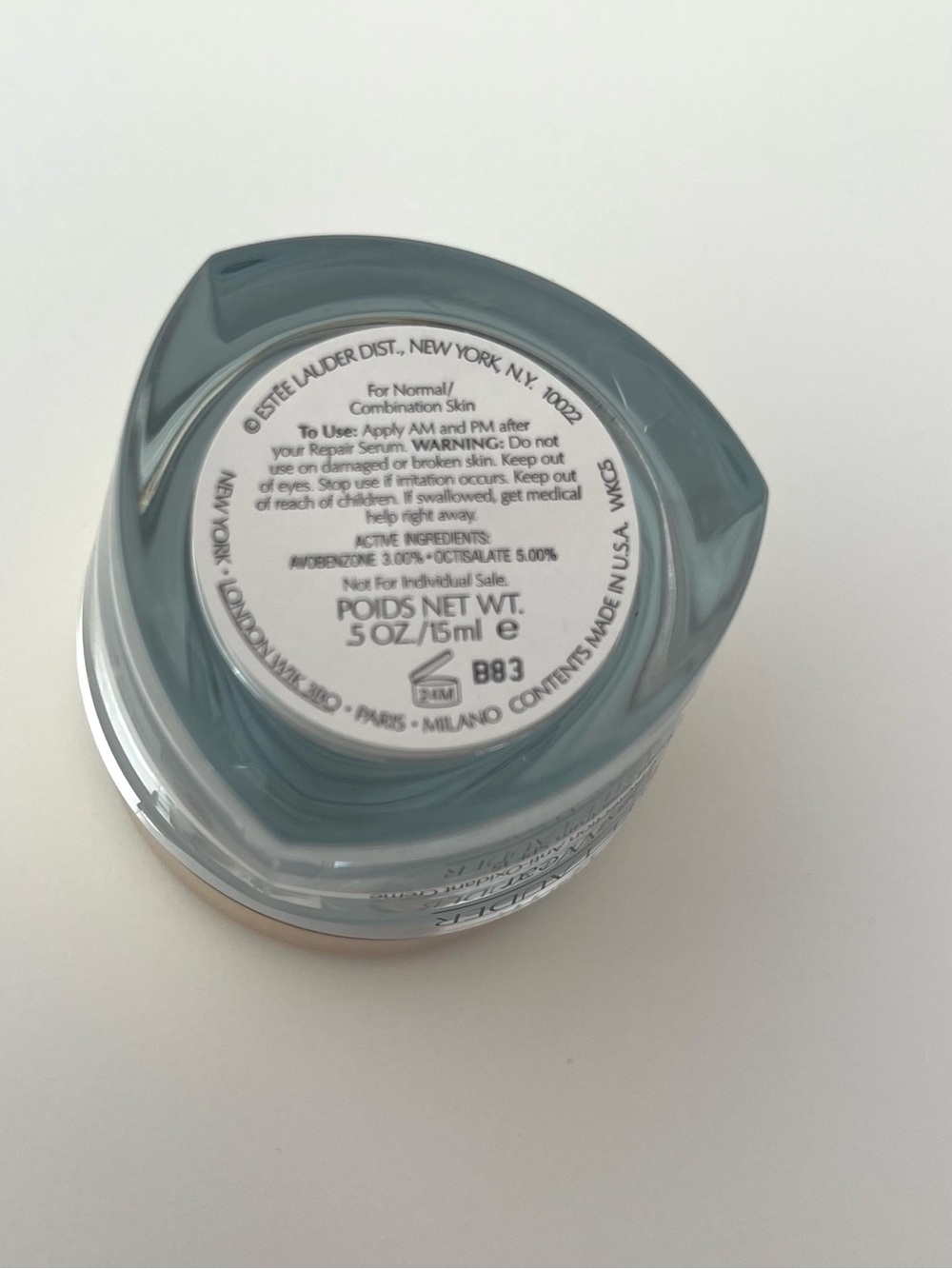ESTEE LAUDER DayWear Moisturizer SPF 15 Multi-Protection Anti-Oxidant, 15 ml - Picture 5 of 6